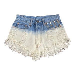 🌟SALE🌟 Signature 8 denim ombré cut off shorts size small